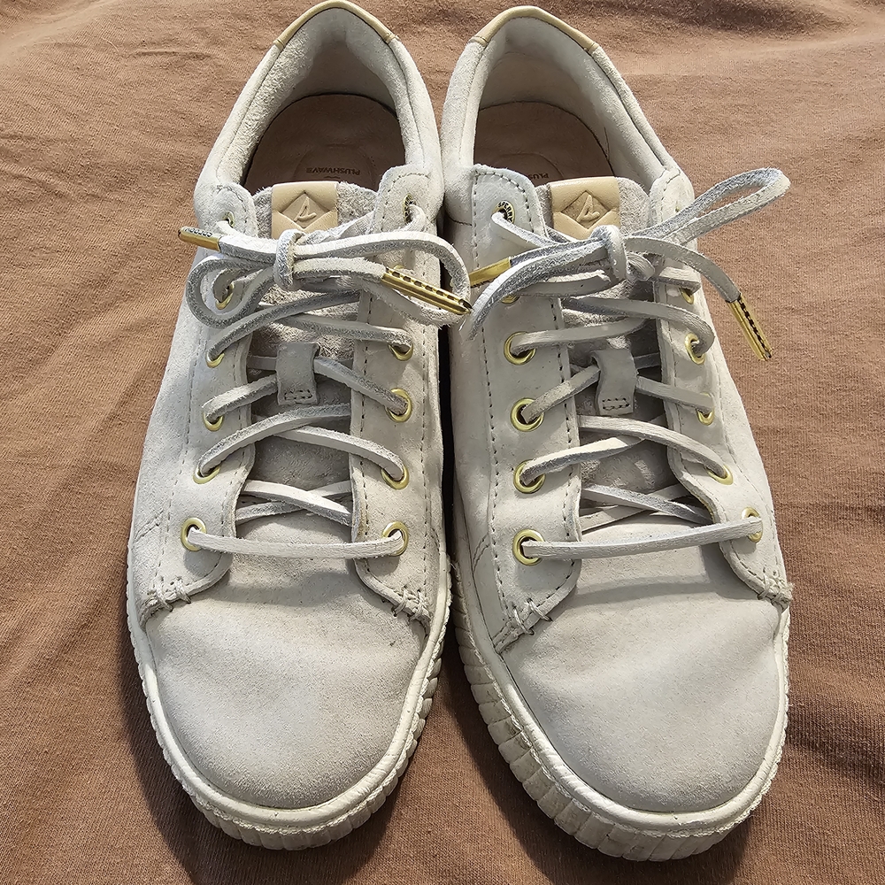 Sperry Women's Cream Sneakers with Gold Accents
